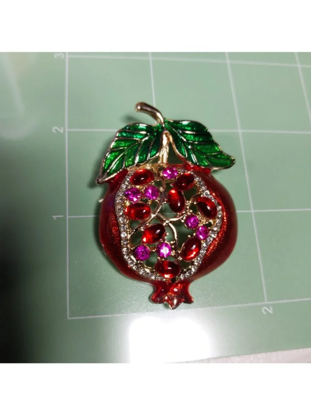 Stunning pomegranate fruit rhinestones brooch Brand new